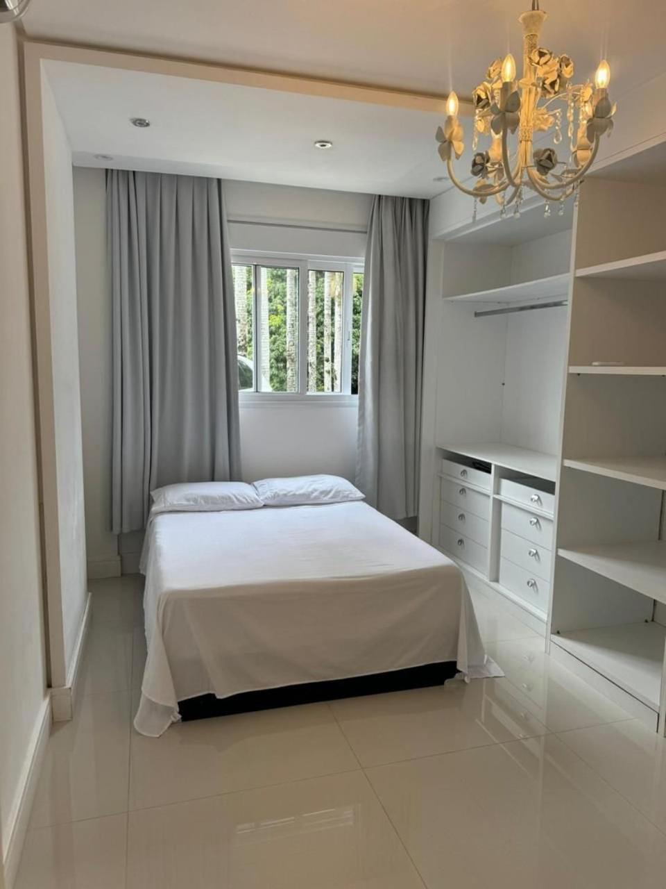 Casa No Estaleirinho Com Piscina E Vista Mar Balneario Camboriu